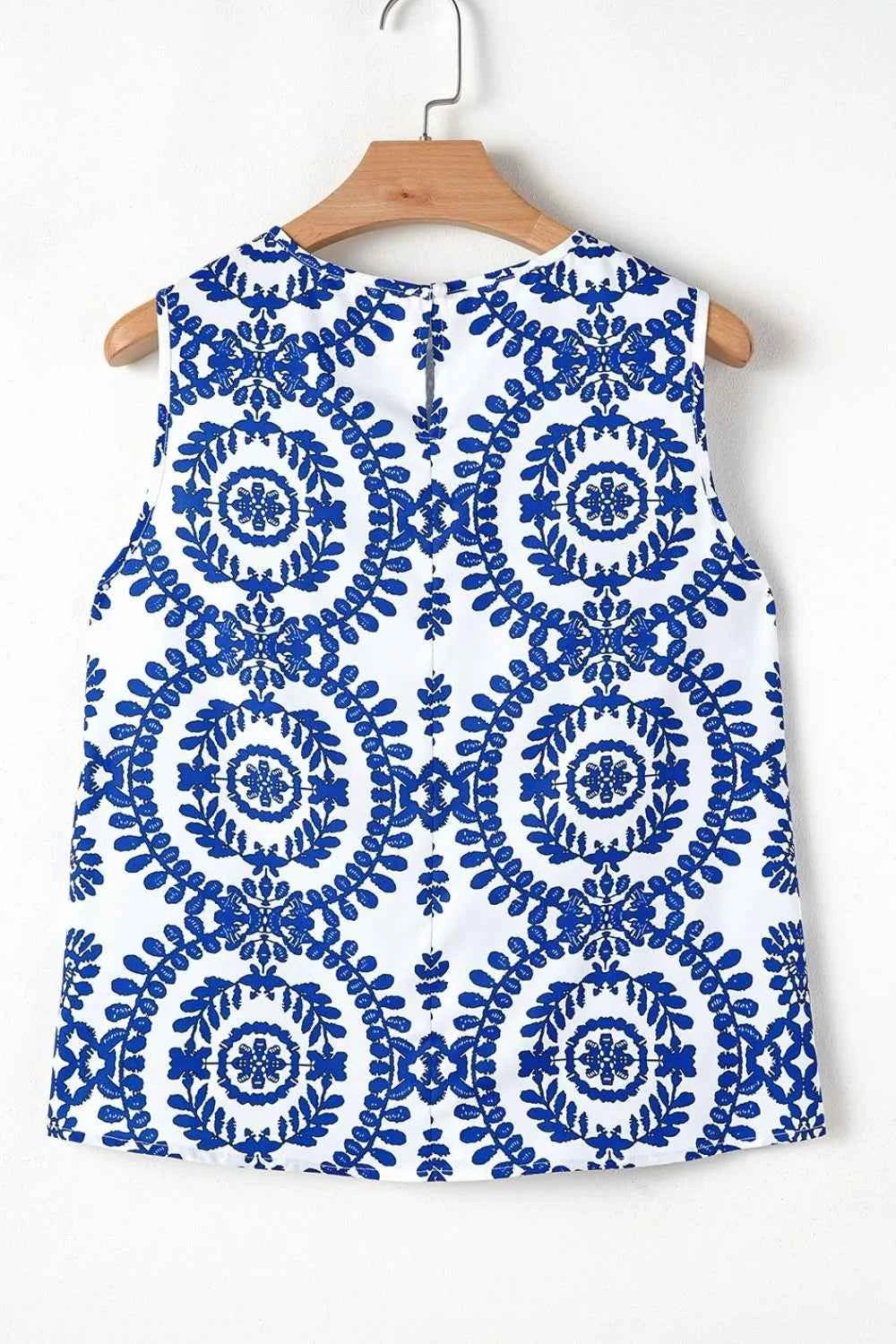 Printed Crew Neck Sleeveless Top Trendsi