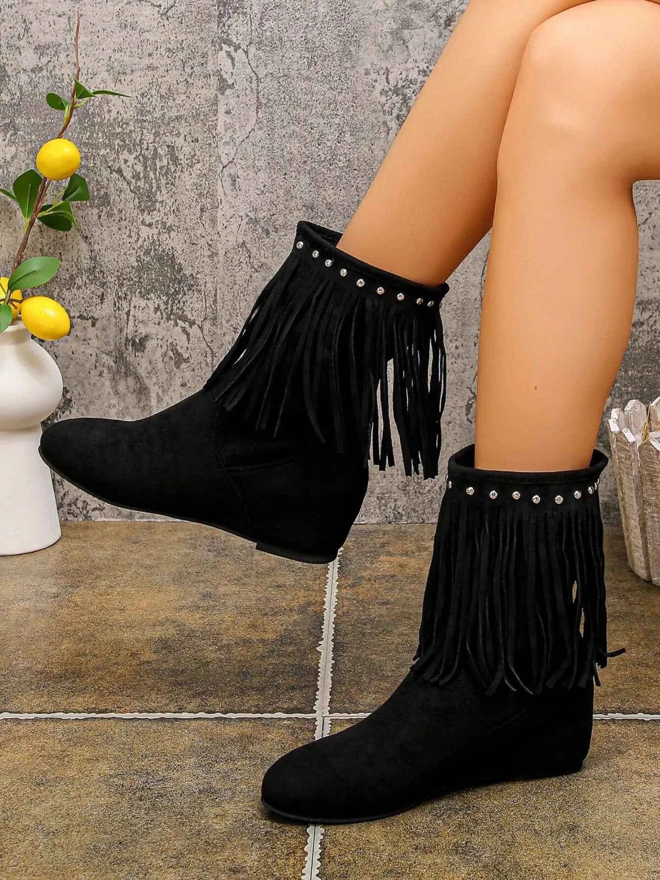 Fringe Boots with Studded Details Trendsi