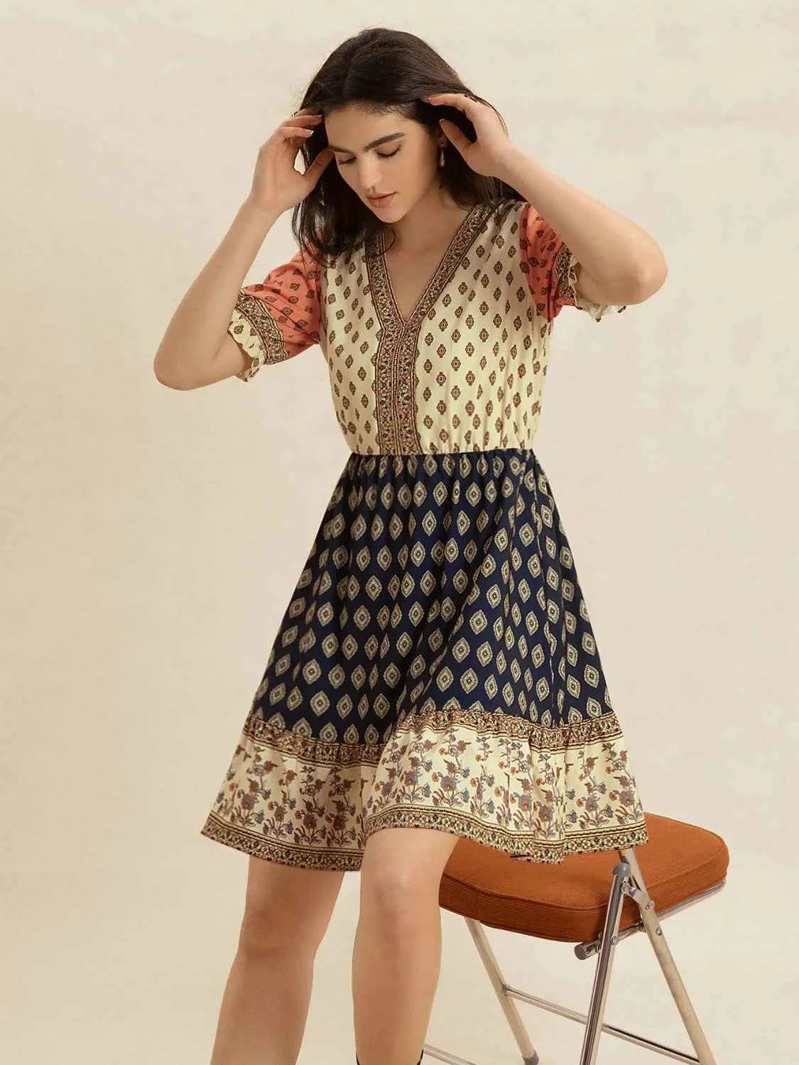 Printed V-Neck Dress with Short Sleeves Trendsi