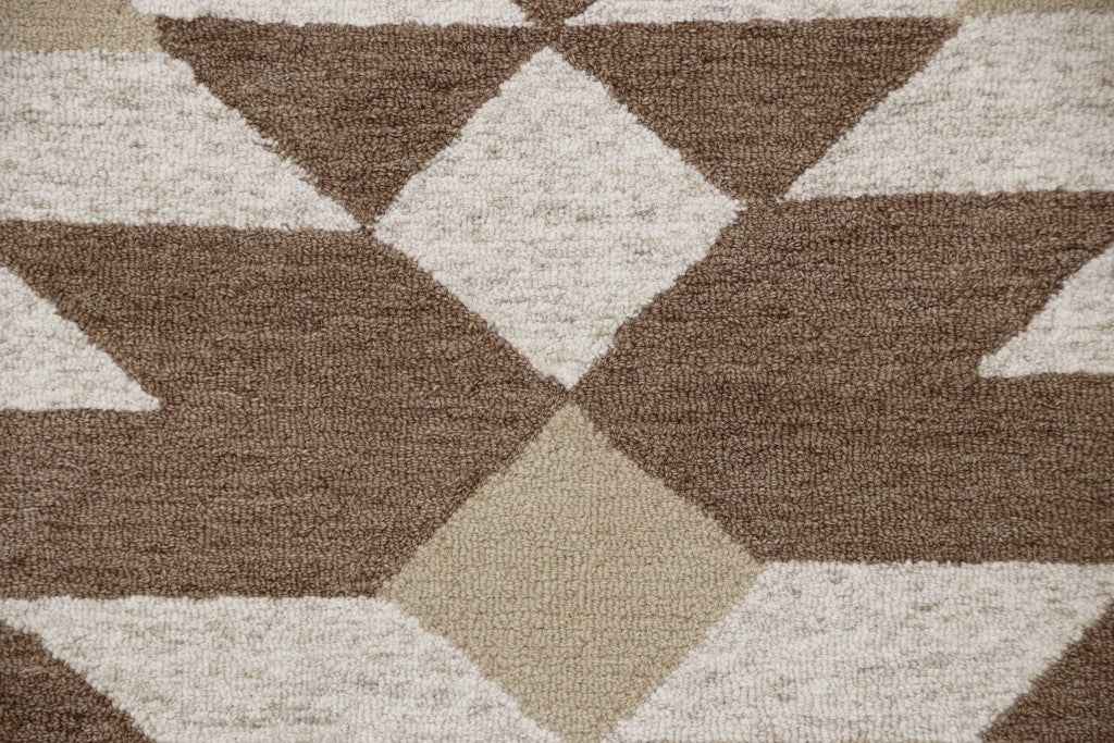 4' Round Brown Bohemian Geometric Area Rug Homeroots