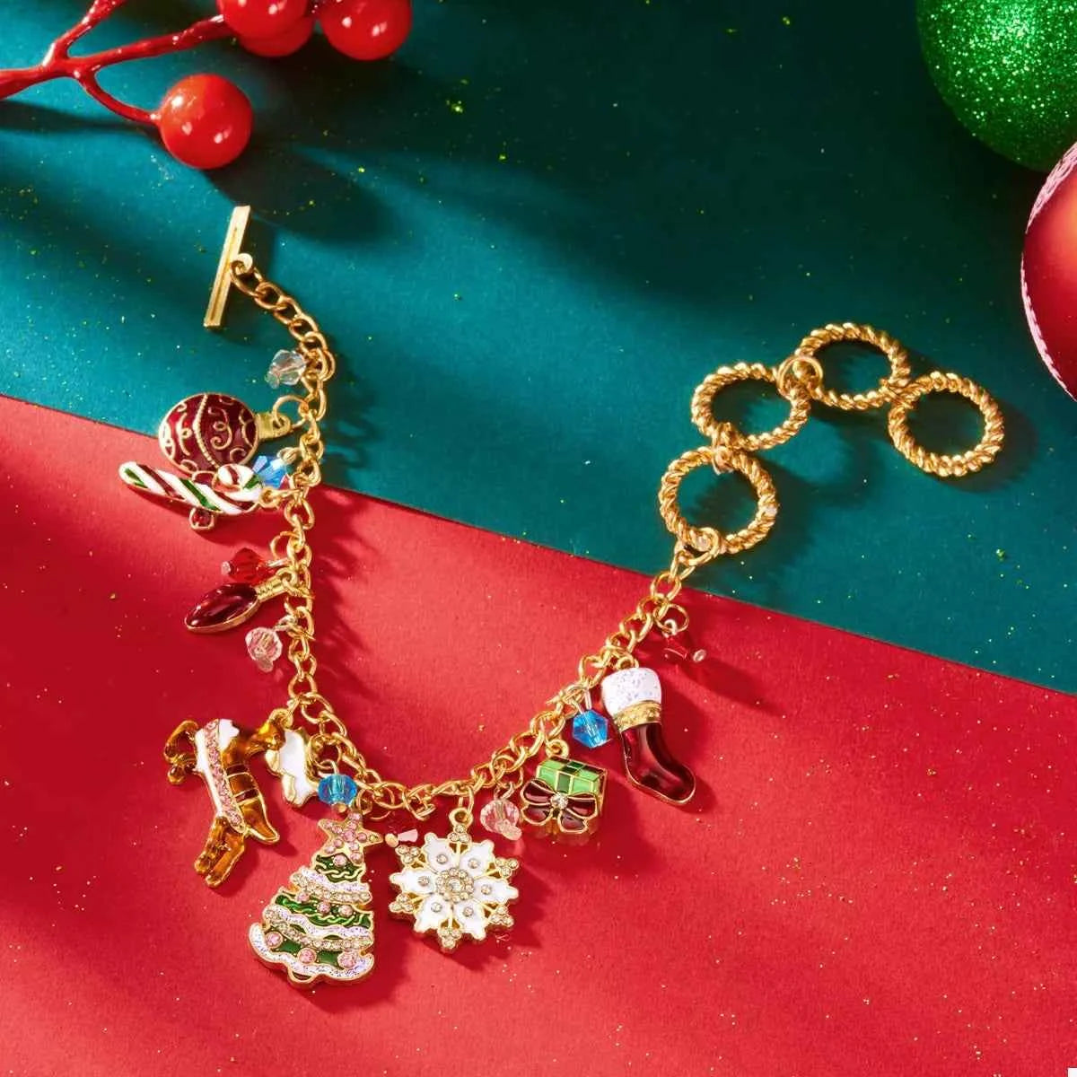 18K Gold-Plated Christmas Charm Bracelet Trendsi