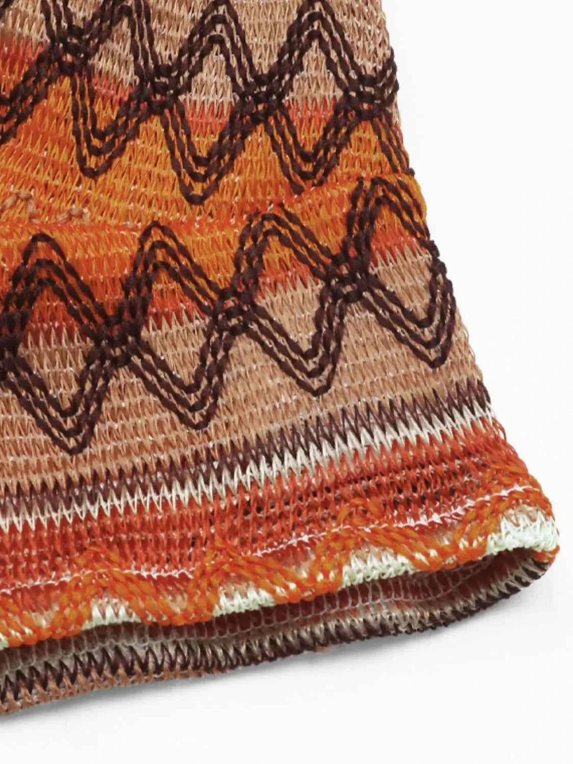 Halter Neck Short Cami Trendsi