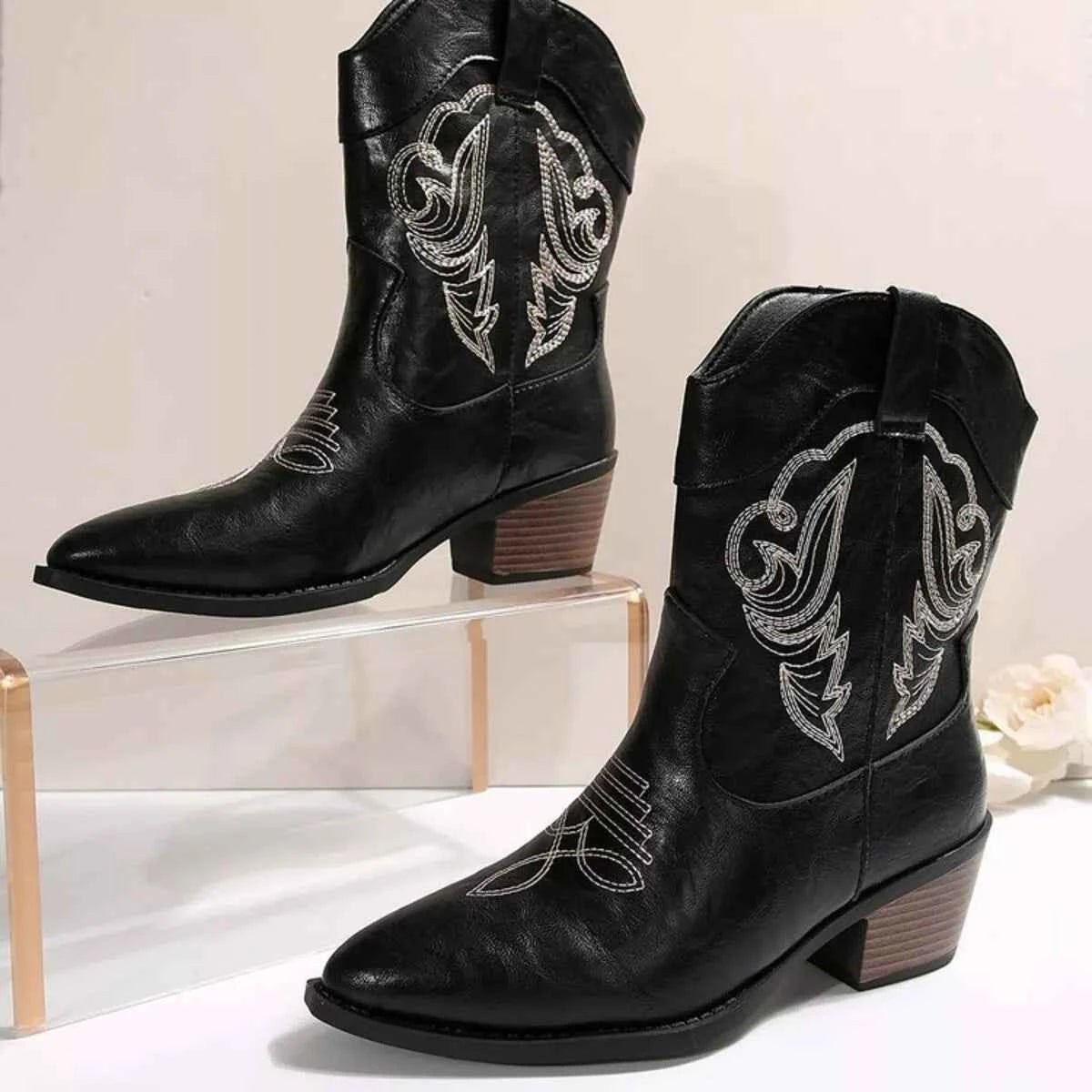 Western Cowboy Boots with Embroidered Design Trendsi