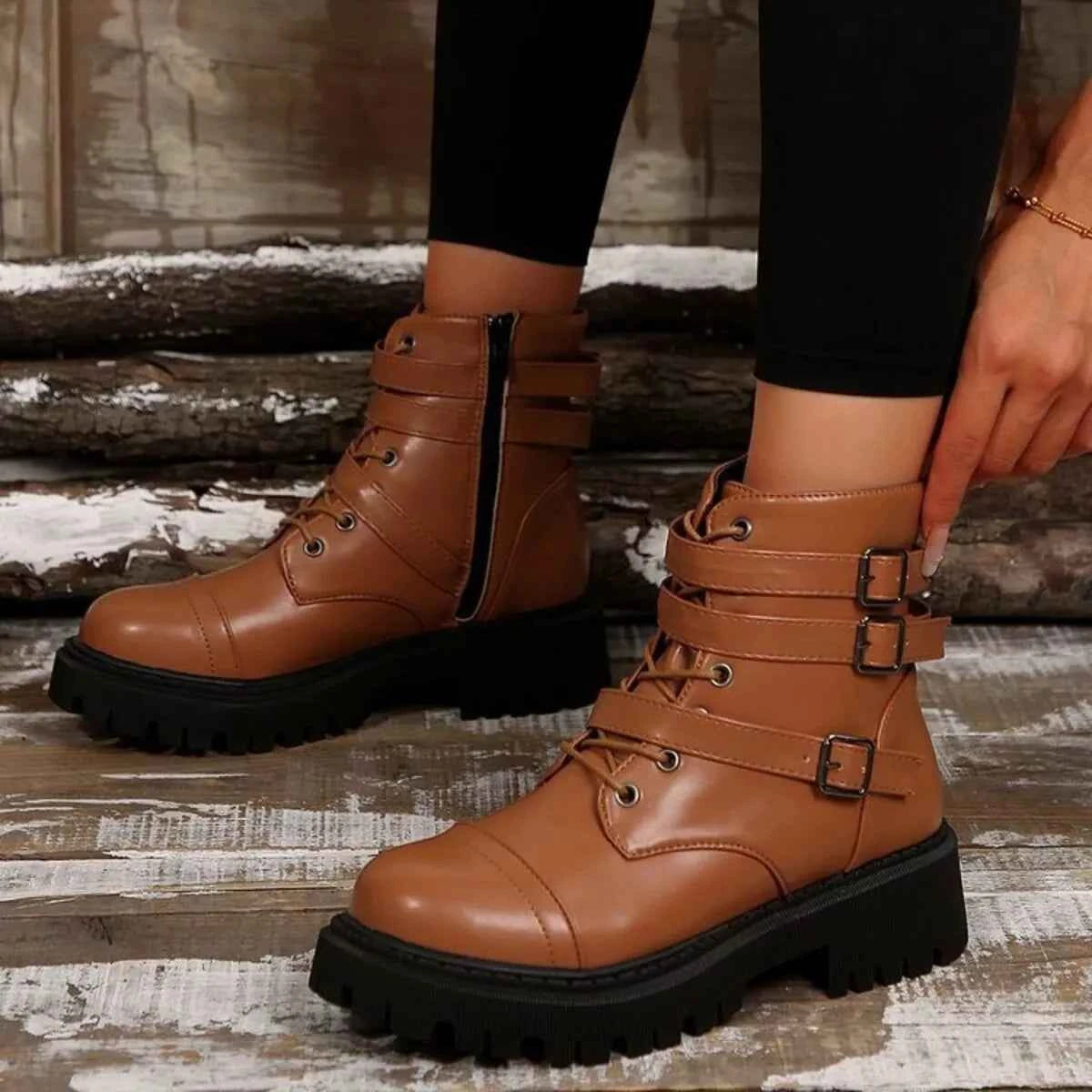 Round Toe Platform Boots Brown Trendsi