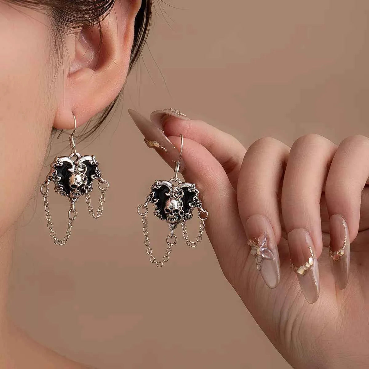 Gothic Heart Skull Earrings with Chain Detail - Halloween Statement Jewelry Silver One Size Trendsi