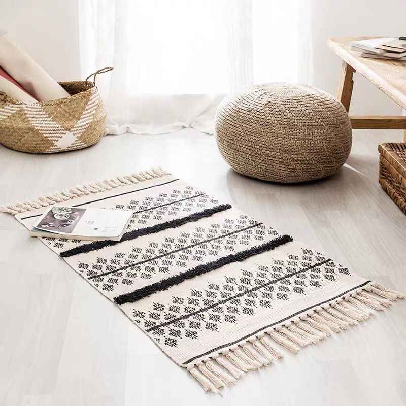 Bohemian Hand-Woven Tassel Rug - Cotton & Linen B Ze BlakHom