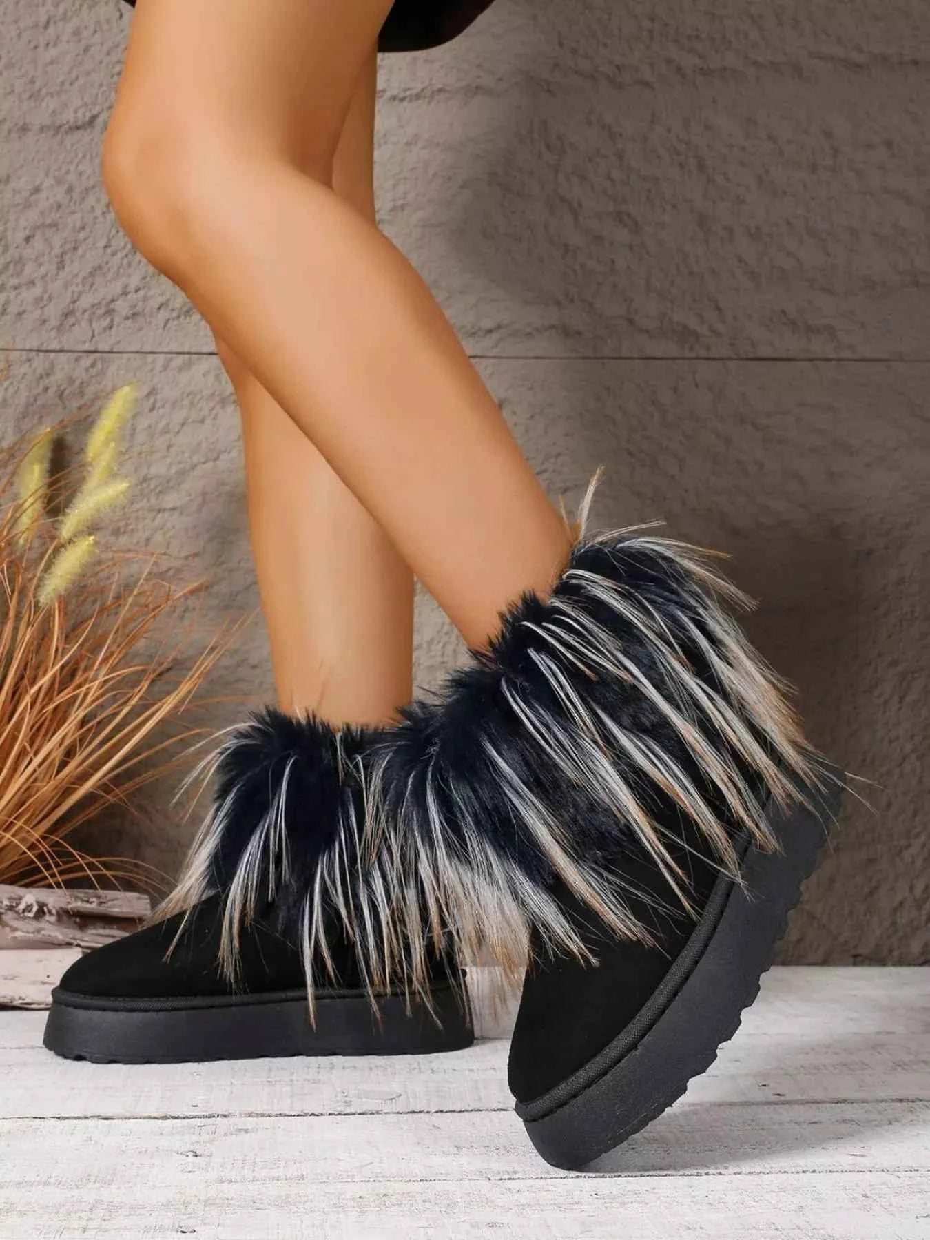Round Toe Platform Boots Trendsi