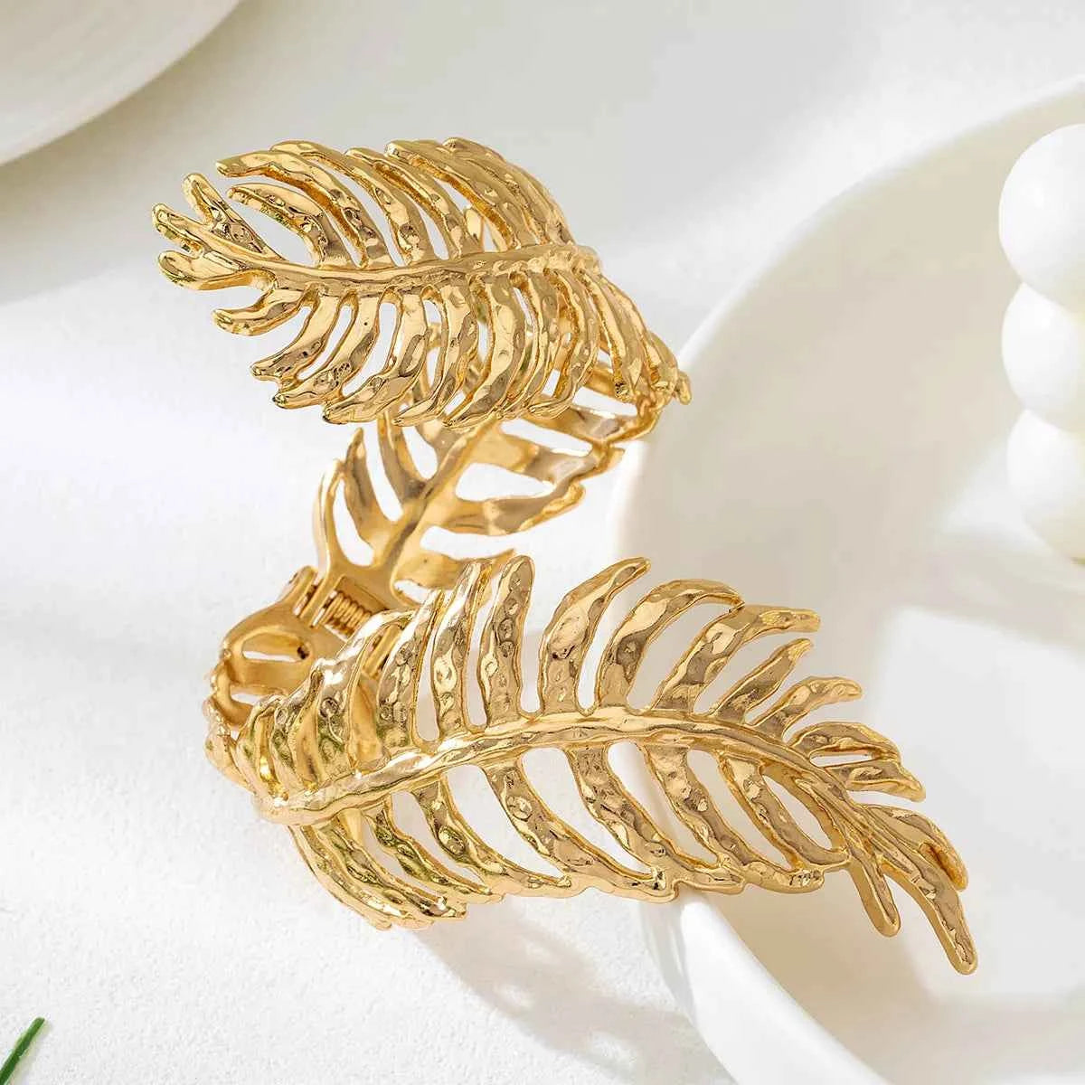 18K Gold-Plated Alloy Leaf Bracelet Trendsi