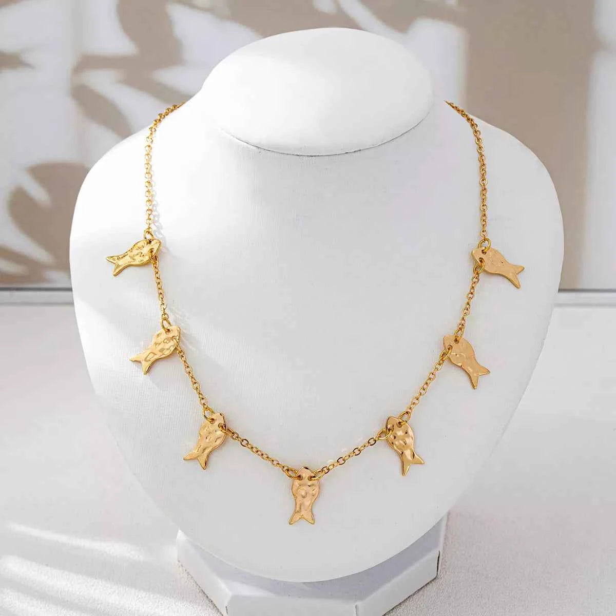 18K Gold-Plated Fish Charm Necklace Trendsi