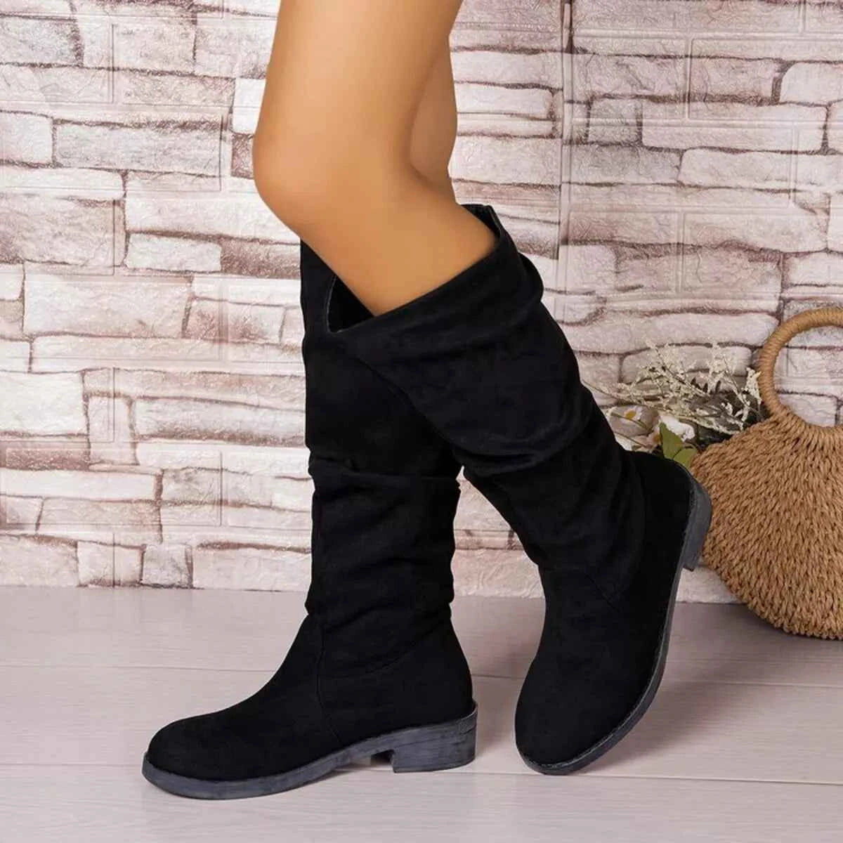 Round Toe Block Heels Boots Black Trendsi