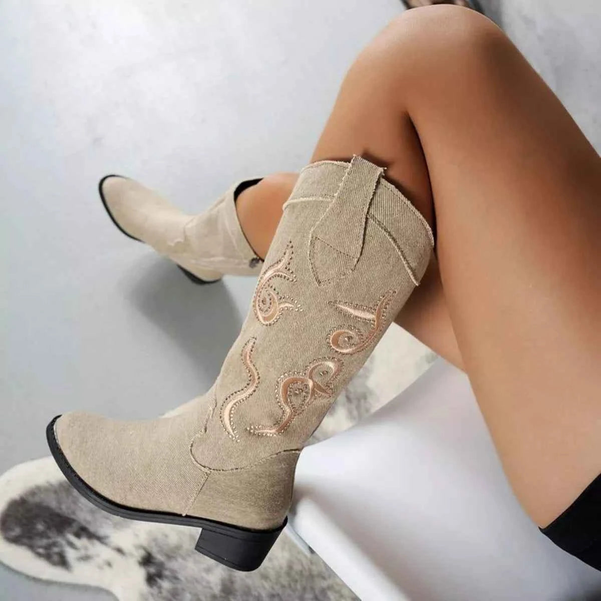 Embroidered Point Toe Block Heels Boots Trendsi