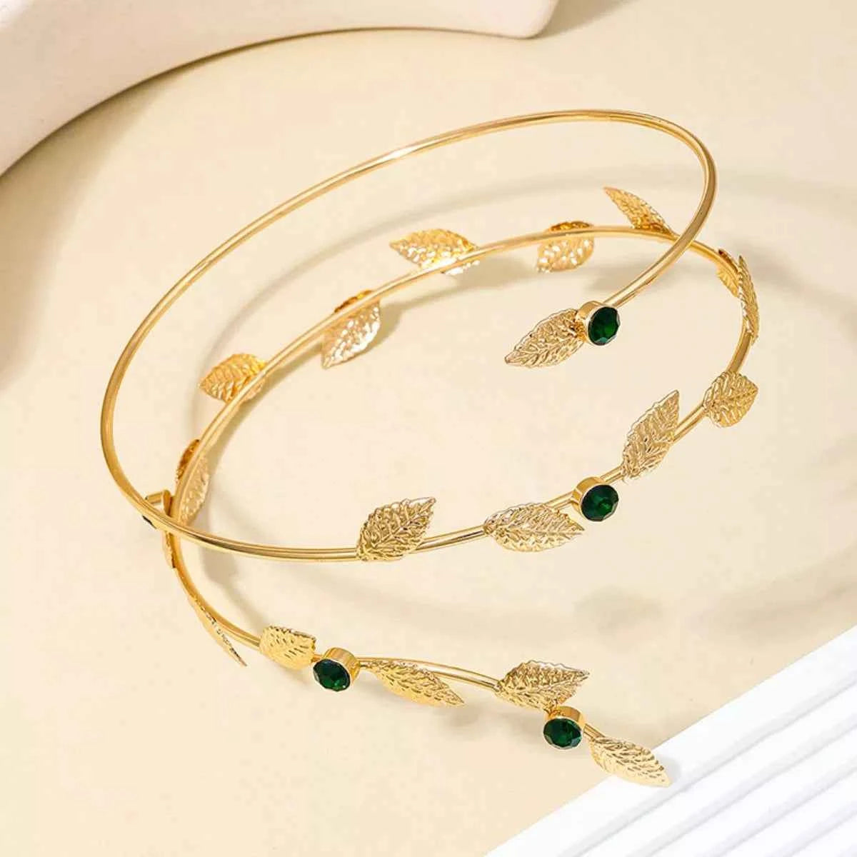 18K Gold-Plated Alloy Rhinestone Leaf Bracelet Gold onesize Trendsi